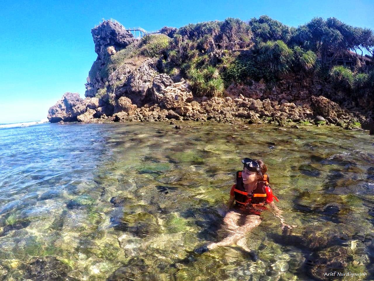 Kondisi airnya nyaman buat snorkeling